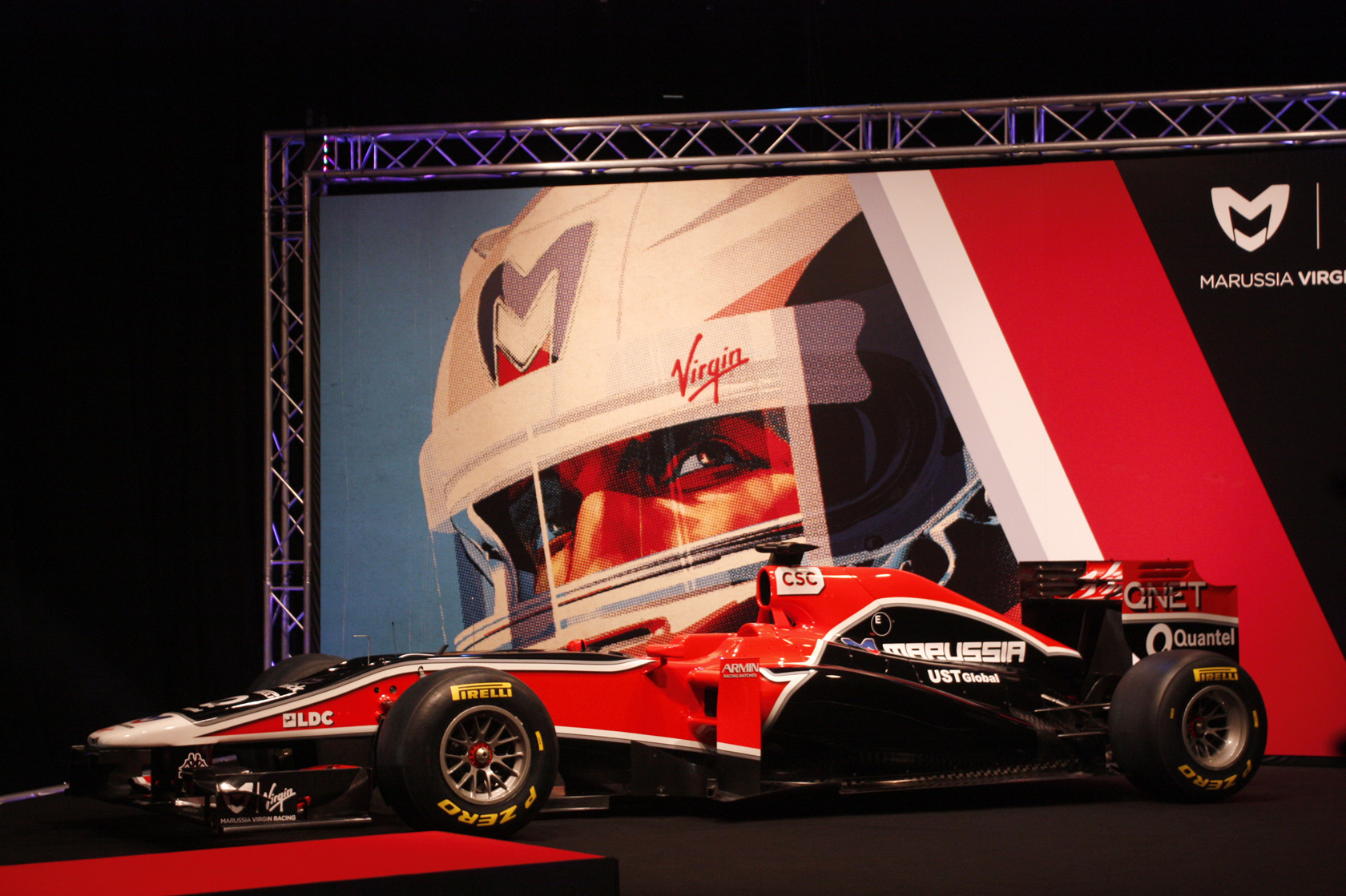 Фотографии болида MVR-02 команды Marussia Virgin Racing - F1-Portal.ru